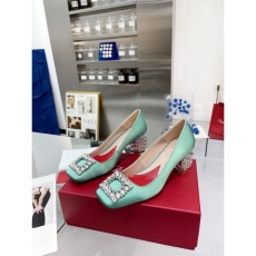 Roger Vivier Shoes